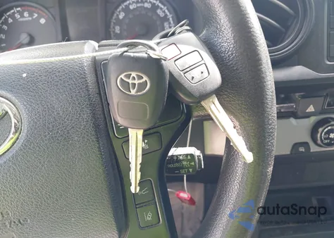 2018 Toyota Tacoma Sr из США, поврежденный, VIN 5TFAX5GNXJX128589